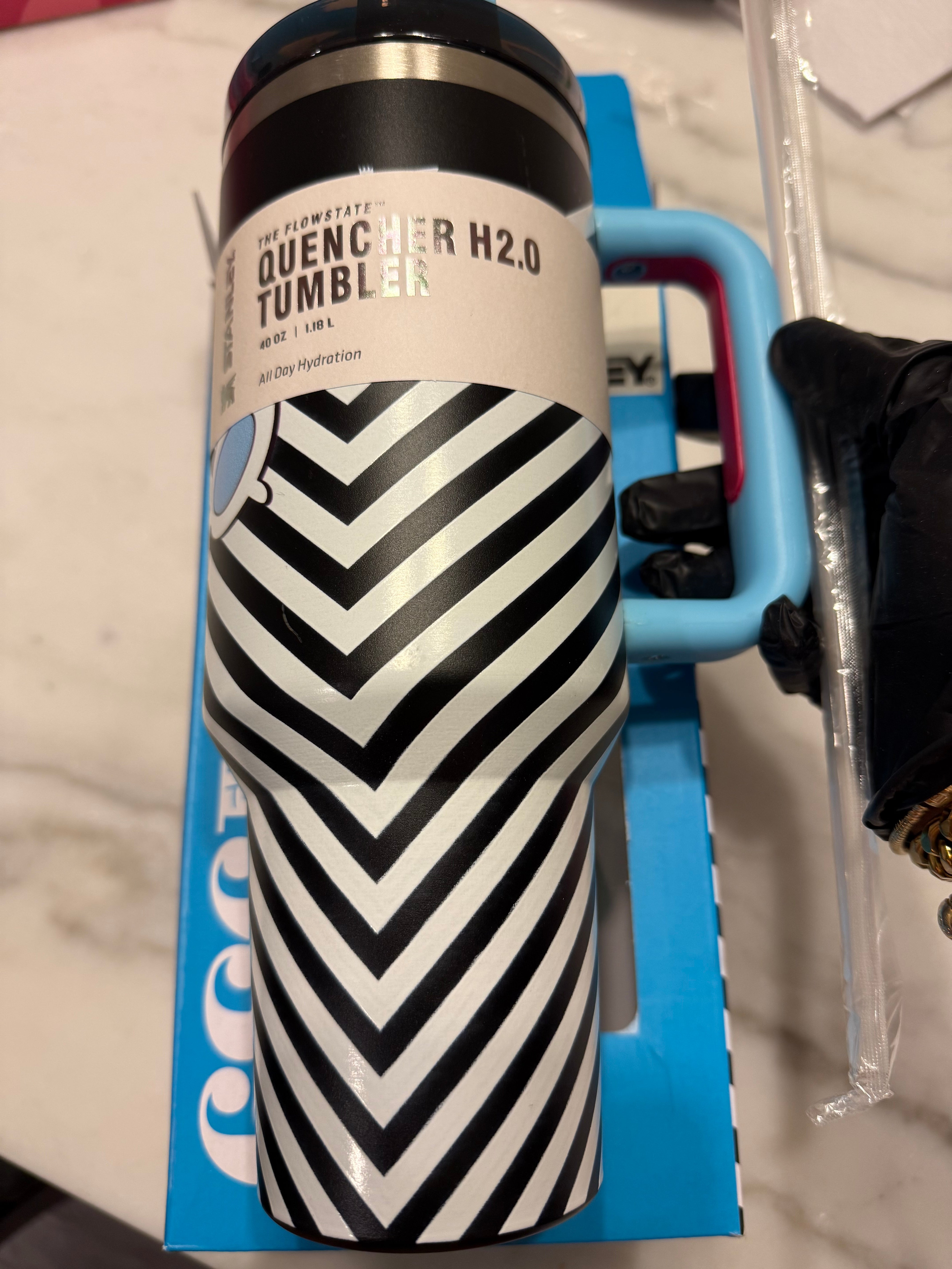 Selected Variant Image