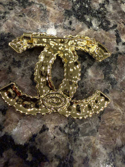 CC Brooch pin
